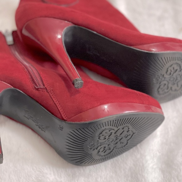 Lime Light Red Suede heel - Picture 3 of 3